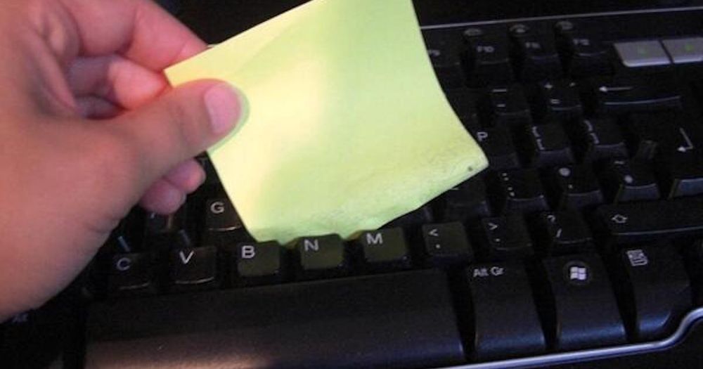 Use Post-It Notes to Clean Your Keyboard